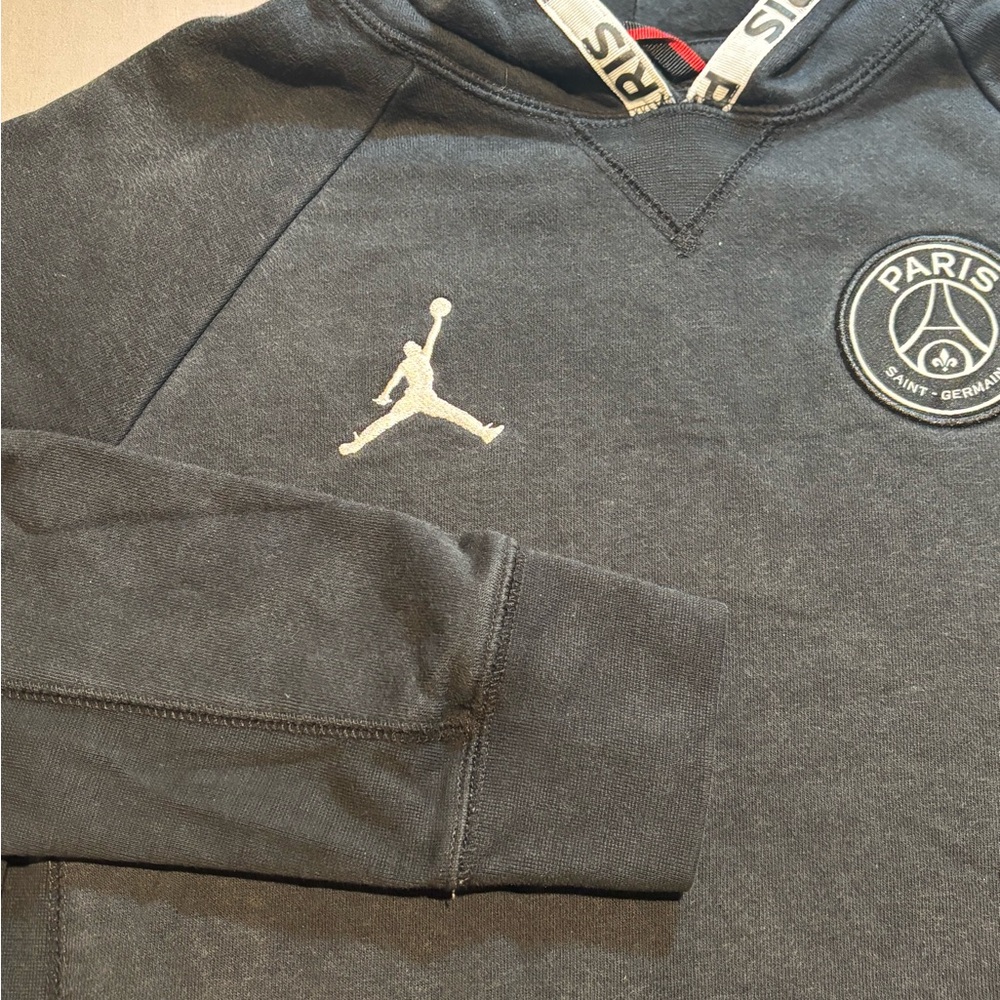 Nike Air Jordan x PSG Paris Saint-Germain Boys Hoodie XL 13-15Y Black Paname